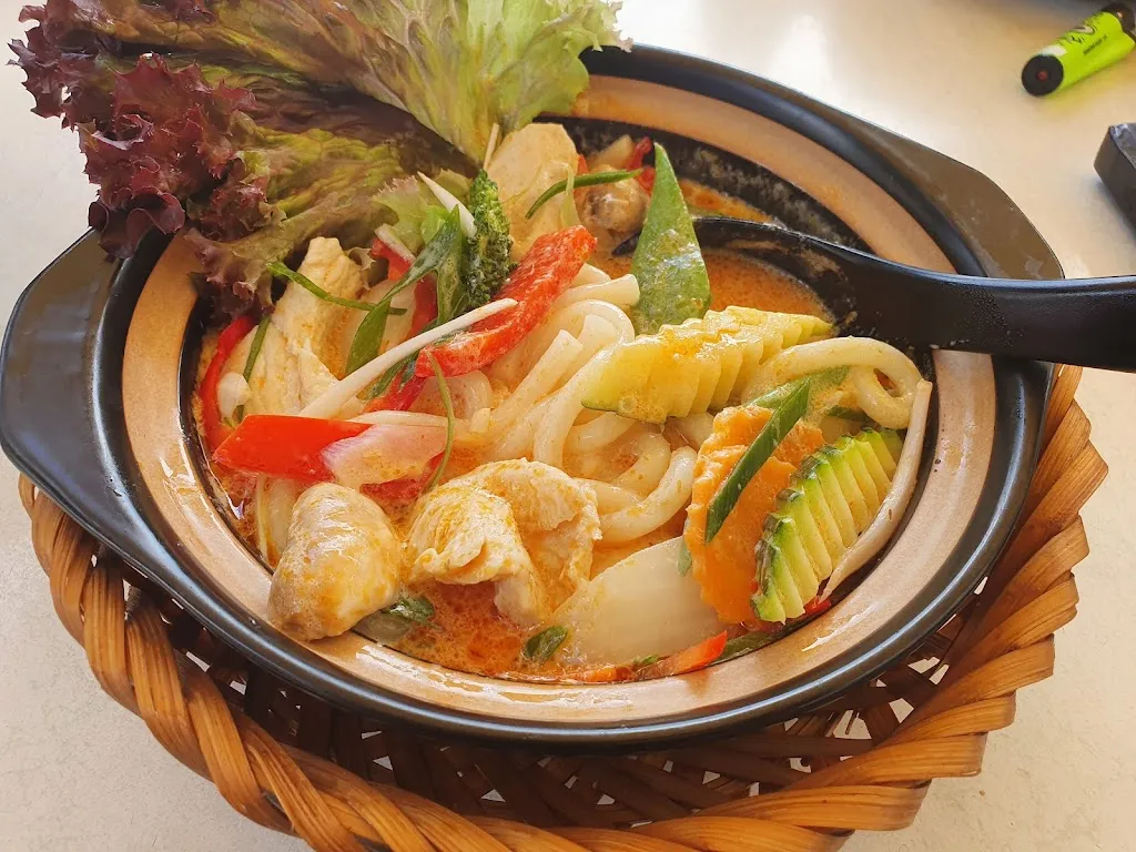 Vojtech Podolsky_VietHoa Finest Asian Cuisine_Donau_recensione