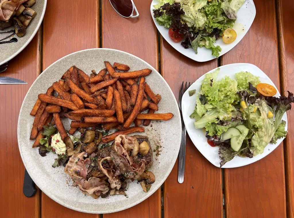 Ausblick am Forellenhof_Hammelburg_slider_image_3