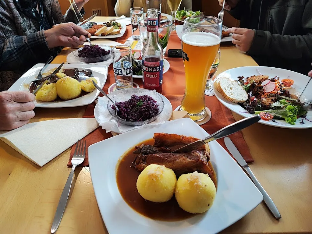 Landgasthof zum Goldenen Kreuz - Roland Wüscher_Hammelburg_slider_image_3