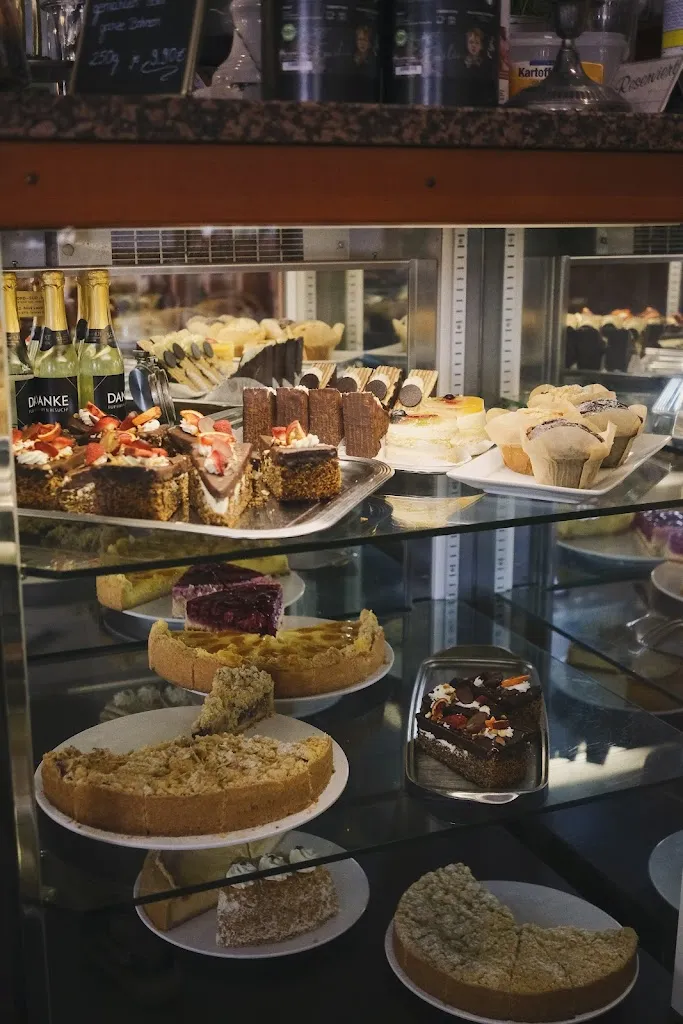 Glücksgefühl - Café & Genuss am Markt_Hammelburg_slider_image_2