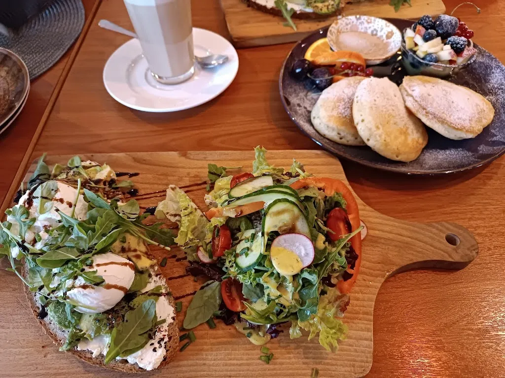 Glücksgefühl - Café & Genuss am Markt_Hammelburg_slider_image_3