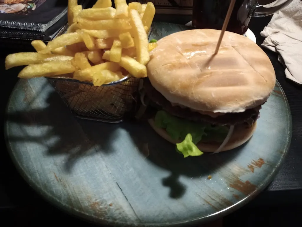 Mark Viets_Downtown-Diner_Hammelburg_review