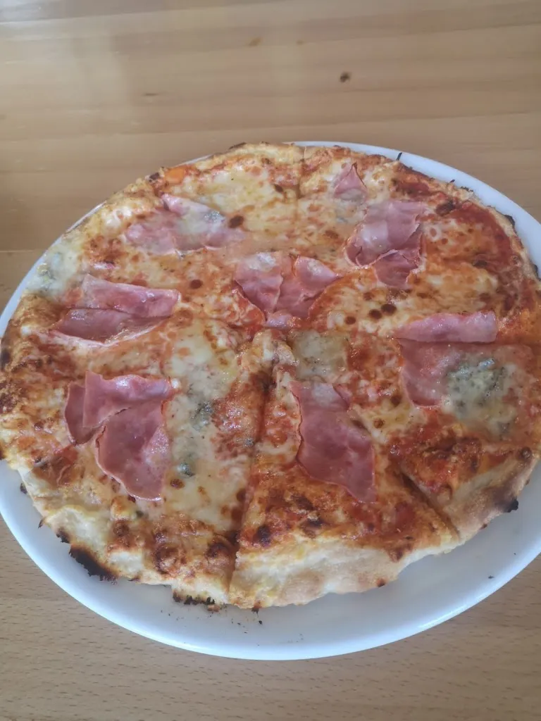 Menu_Pizzeria Restaurant Preto e Branco_Hebertshausen_immagine_7