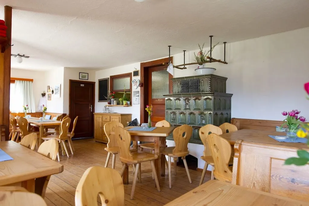 Huabaoim Huberalm Café Almwirtschaft_Hausham_slider_image_1