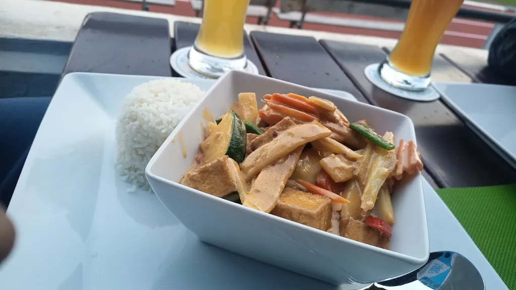 Abhi_Frisch aus dem Wok_Hausham_review