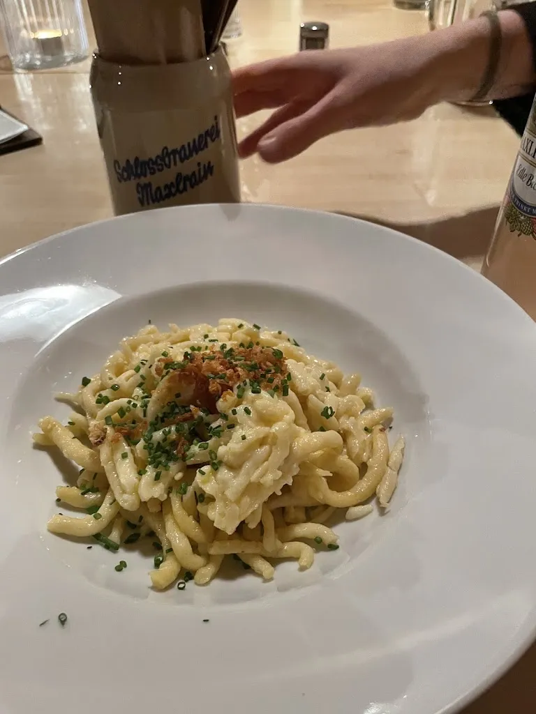 molly joy_Huberspitz Alm_Hausham_review