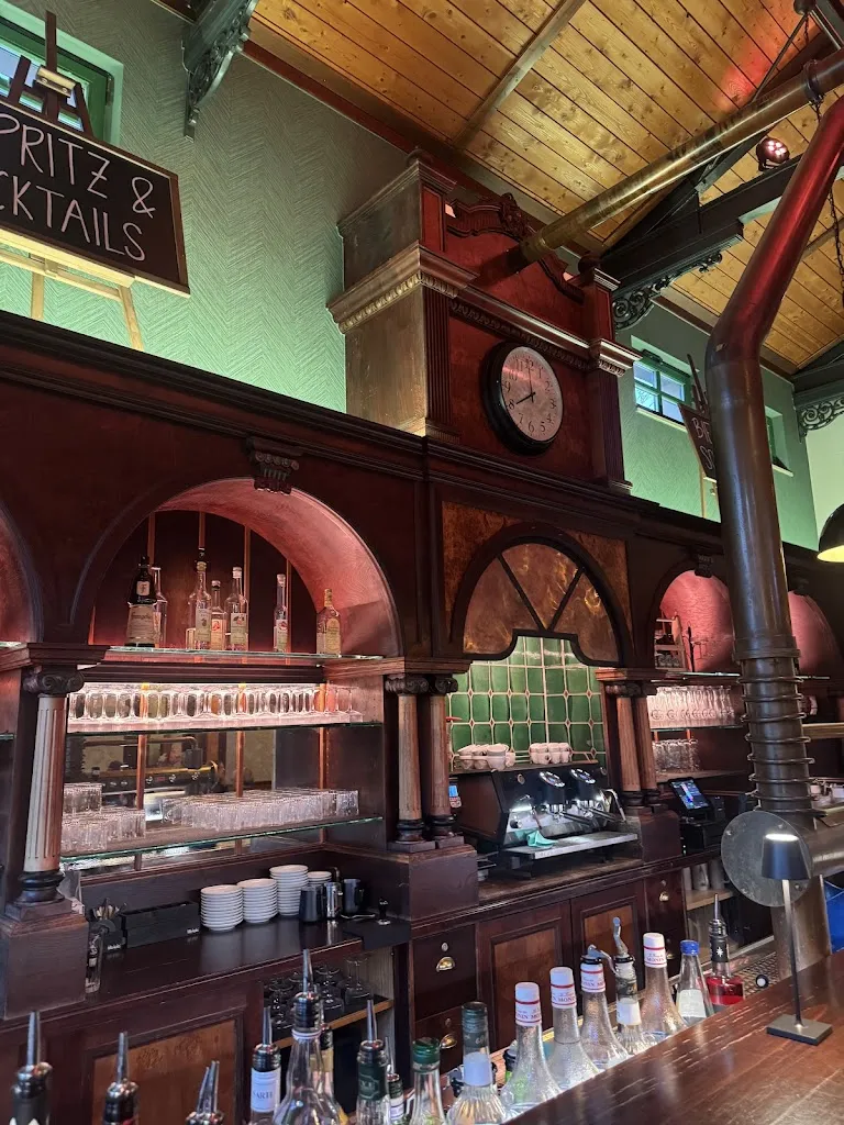 Lighthouse Restaurant_Gunzenhausen_slider_image_1