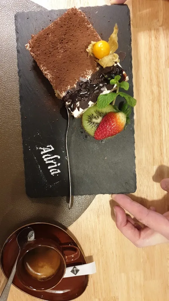 Menu_Adria Pizzeria_Nürnberg_image_4