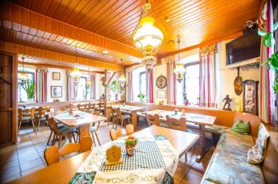 Zum Schwanen, Inh. Fam. Schmitt_Haßfurt_slider_image_1