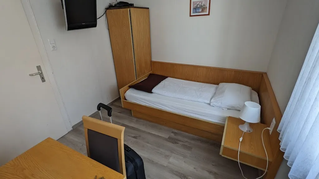 Hotel Walfisch restaurant in Haßfurt