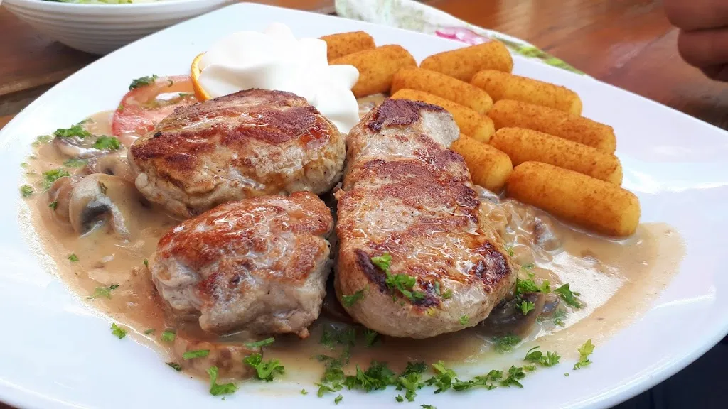 Gaststätte Braustüble_Hausen_slider_image_3