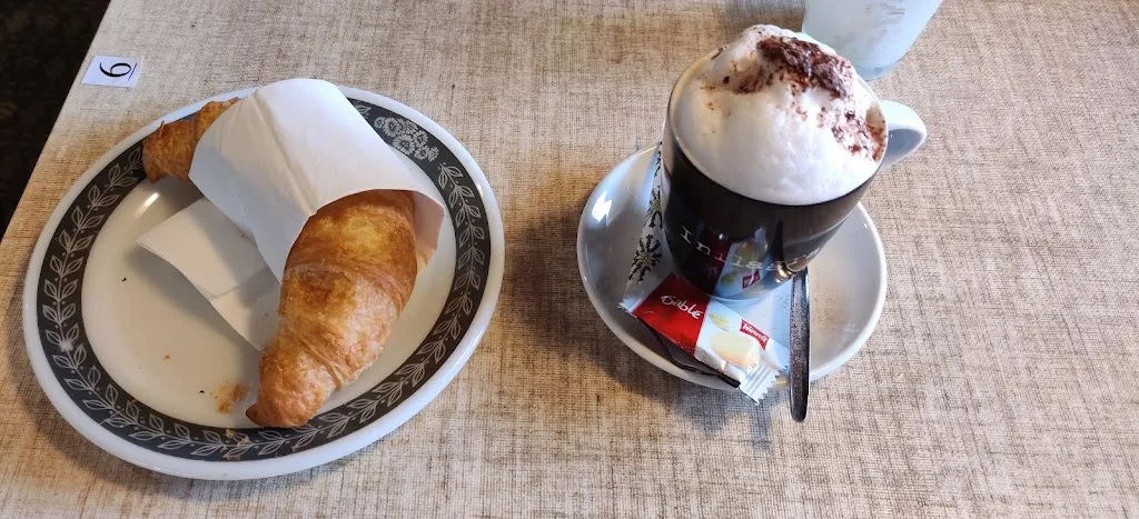 Alessandro von Arx_Max & Moritz_Hausen_review