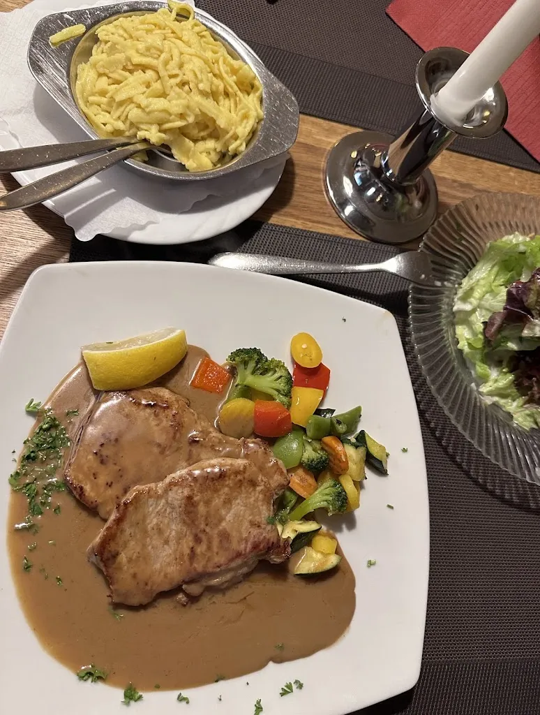 Kanne_Königsbach-Stein_slider_image_3