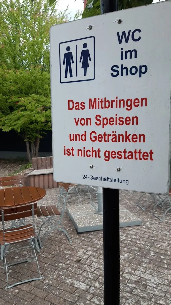 Sławomir Kruczek_24-Shell Autohof Gramschatzer Wald_Würzburg_avis