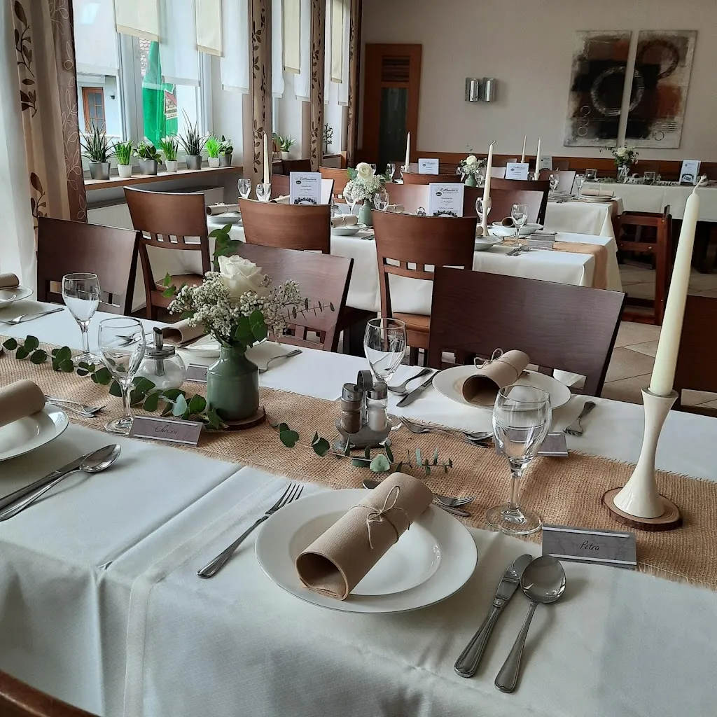 Gasthaus Rathmann restaurant in Heideck