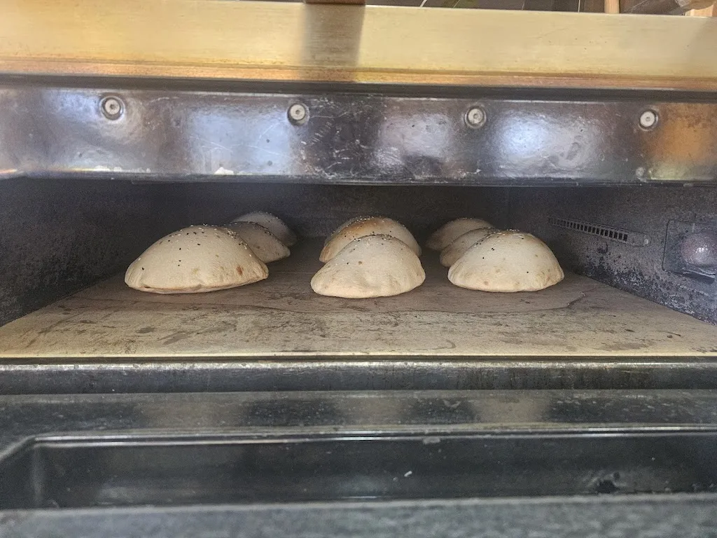 Ela's Döner Pizza_Heideck_slider_image_1