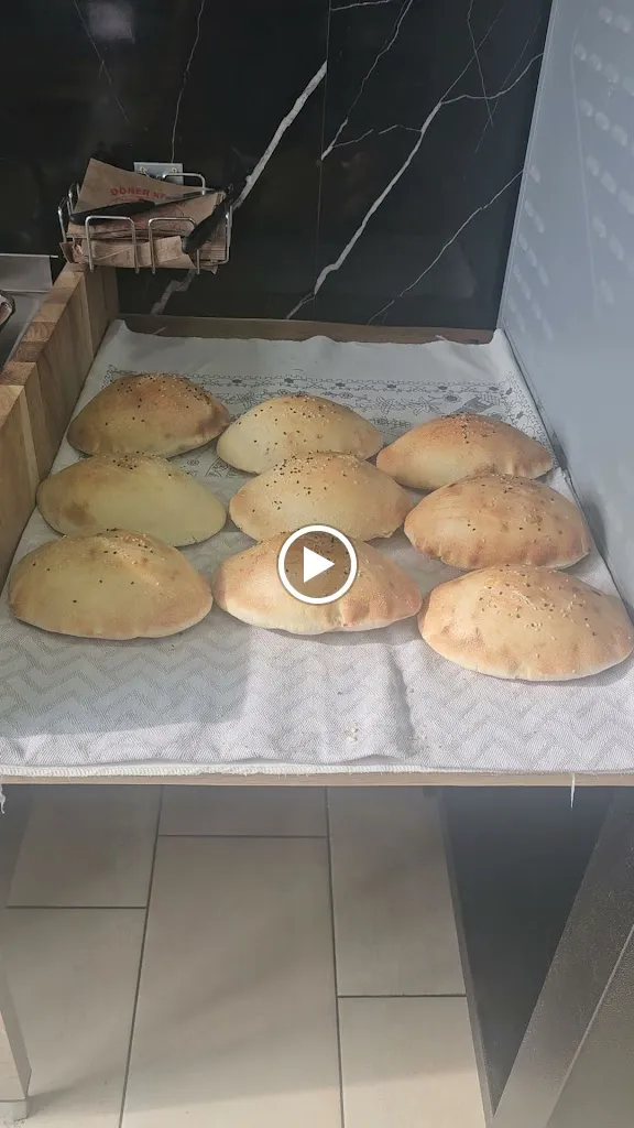 Ela's Döner Pizza_Heideck_slider_image_2