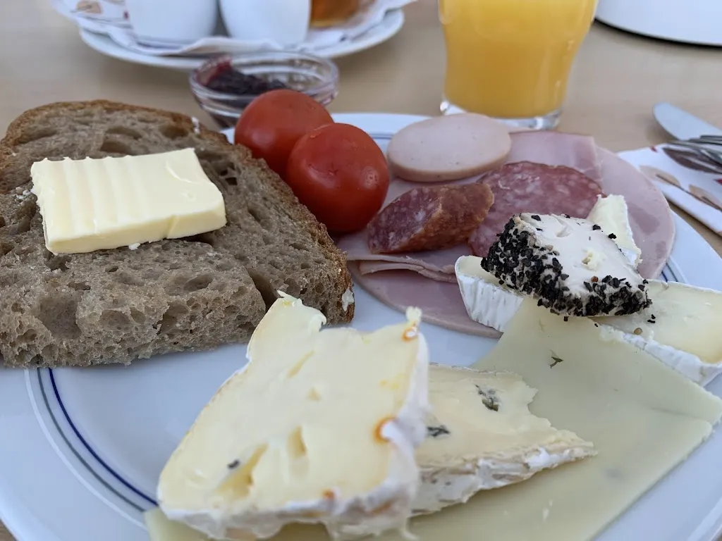 Randy Ngatimin_Berghotel Zollersteighof_Albstadt_recensione