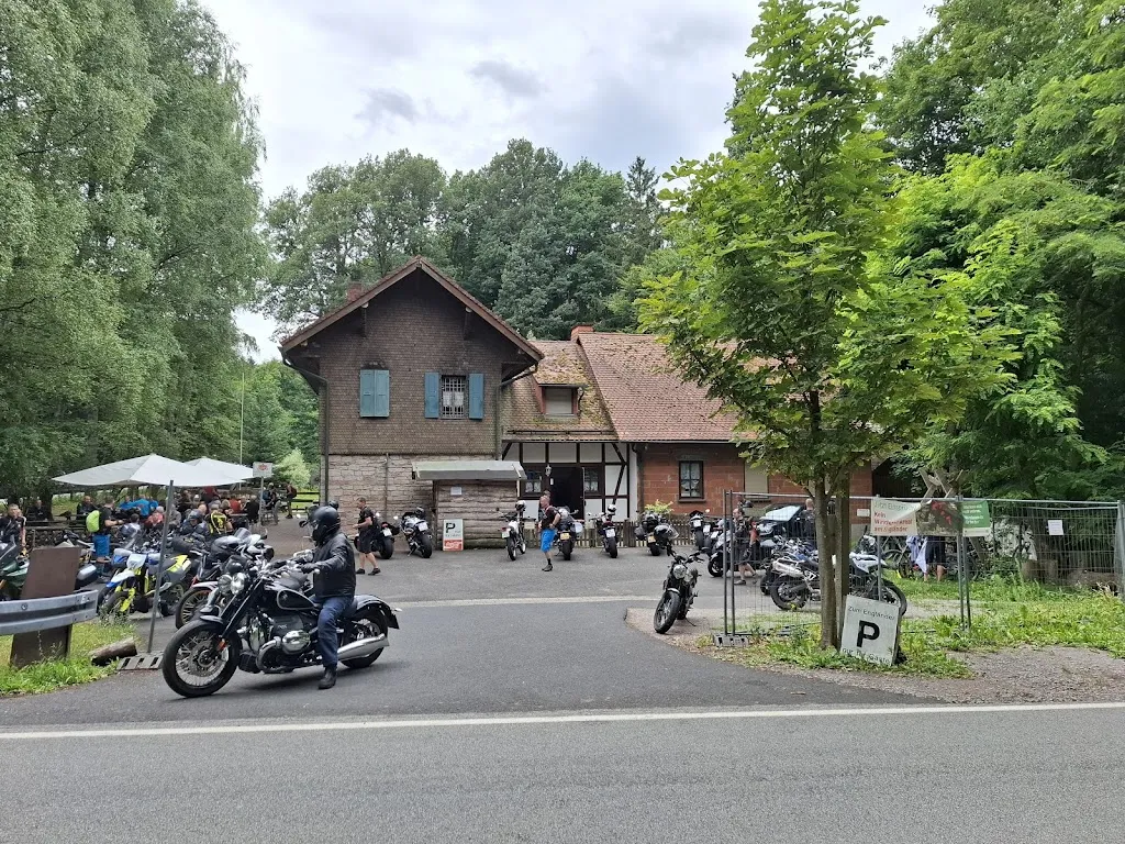 Waldhaus zum Engländer_Heigenbrücken_slider_image_3