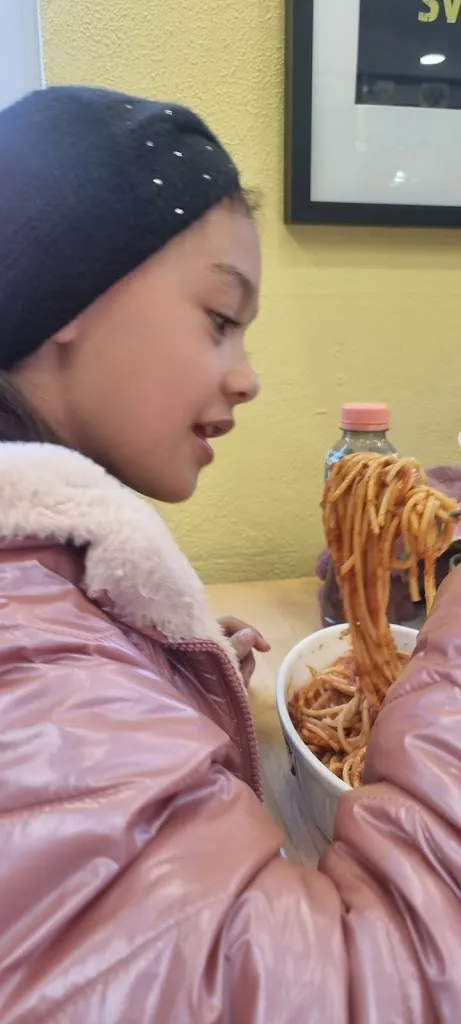 M M_Blue Istanbul_Heilsbronn_review