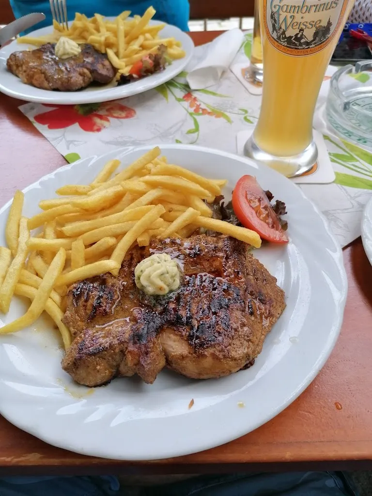 Zur Linde - Michael Willer_Heilsbronn_slider_image_3