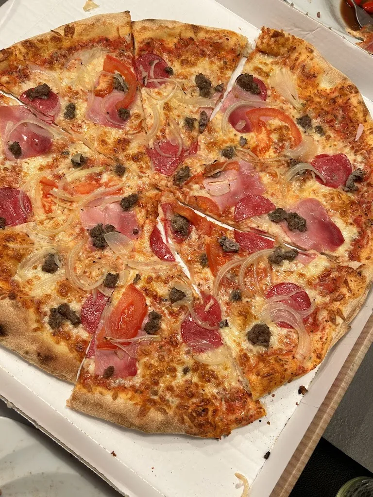 Menu_Pizza Bella_Heilsbronn_immagine_7