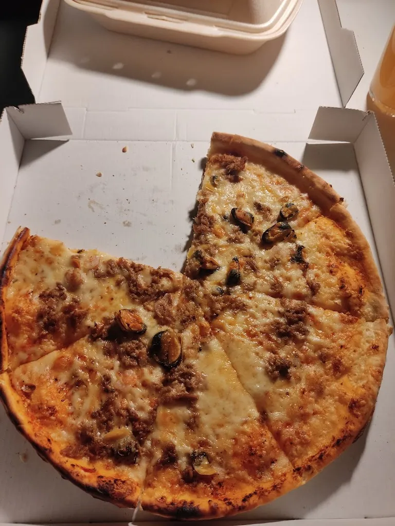 Steffi_Der Neue Blitz Pizza Lieferservice_Heilsbronn_review