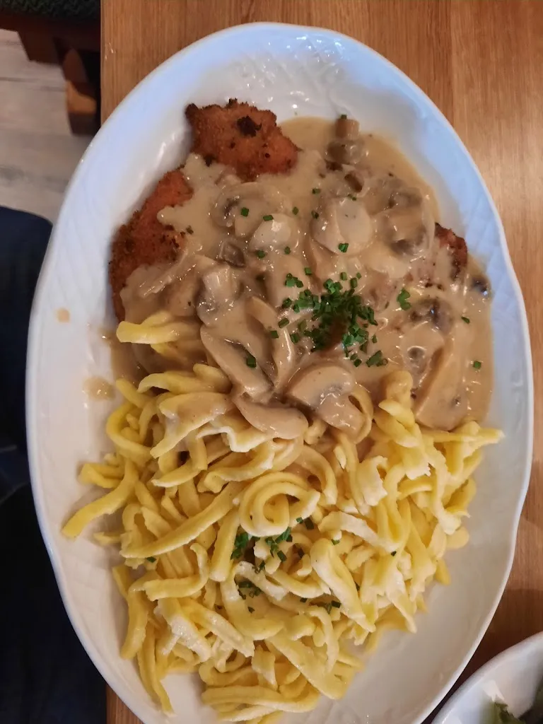 Hotel u. Gasthof Zur Linde Inh. Thomas Schreck_Heimbuchenthal_slider_image_2