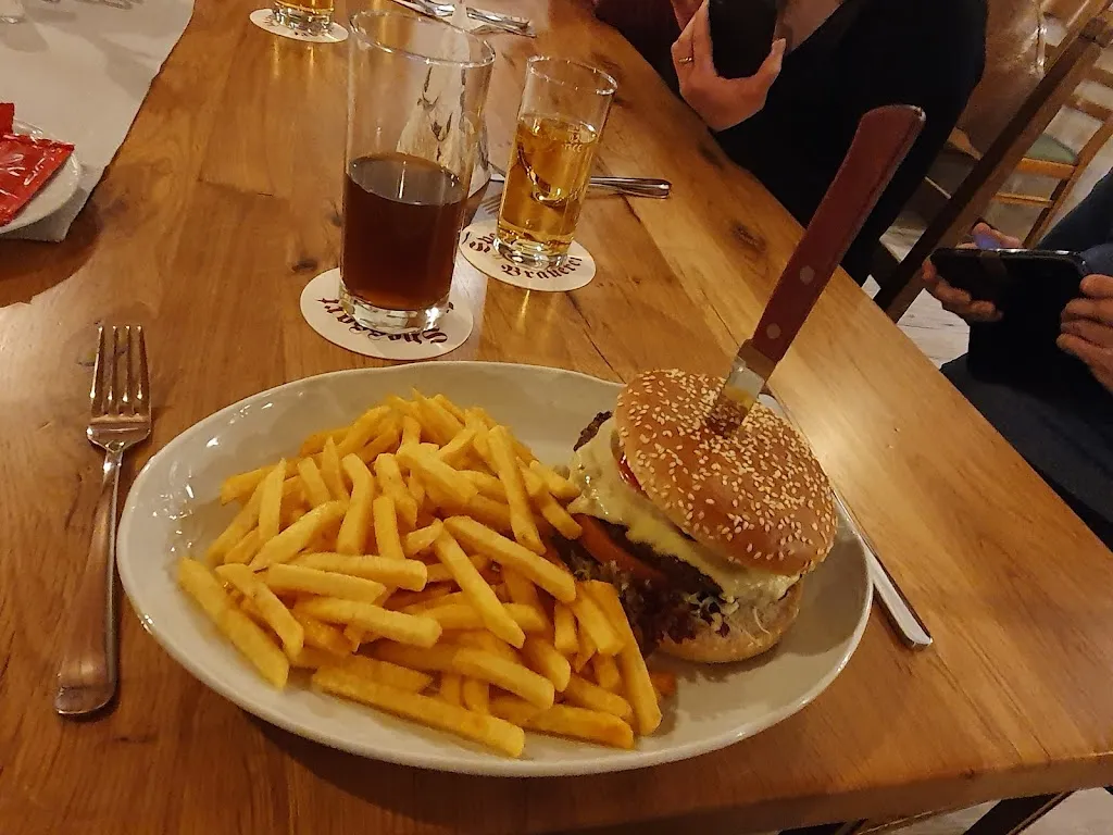 Hotel u. Gasthof Zur Linde Inh. Thomas Schreck_Heimbuchenthal_slider_image_3