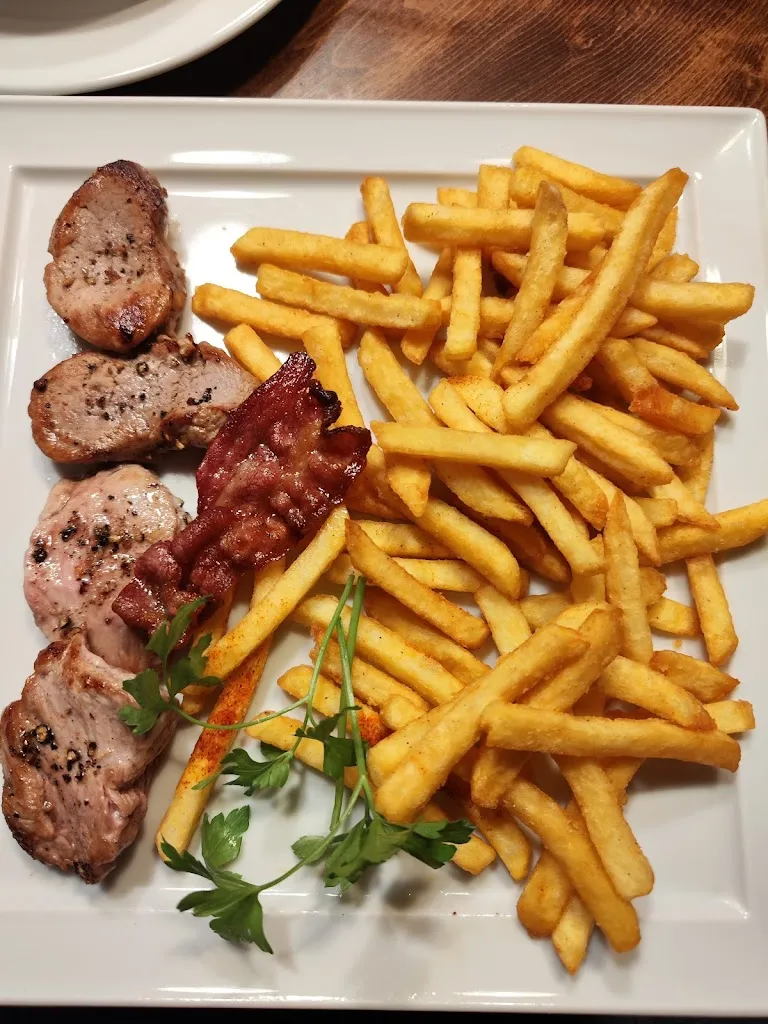 Volker Griepentrog_Restaurant & Bar Alt Ebingen_Albstadt_avis