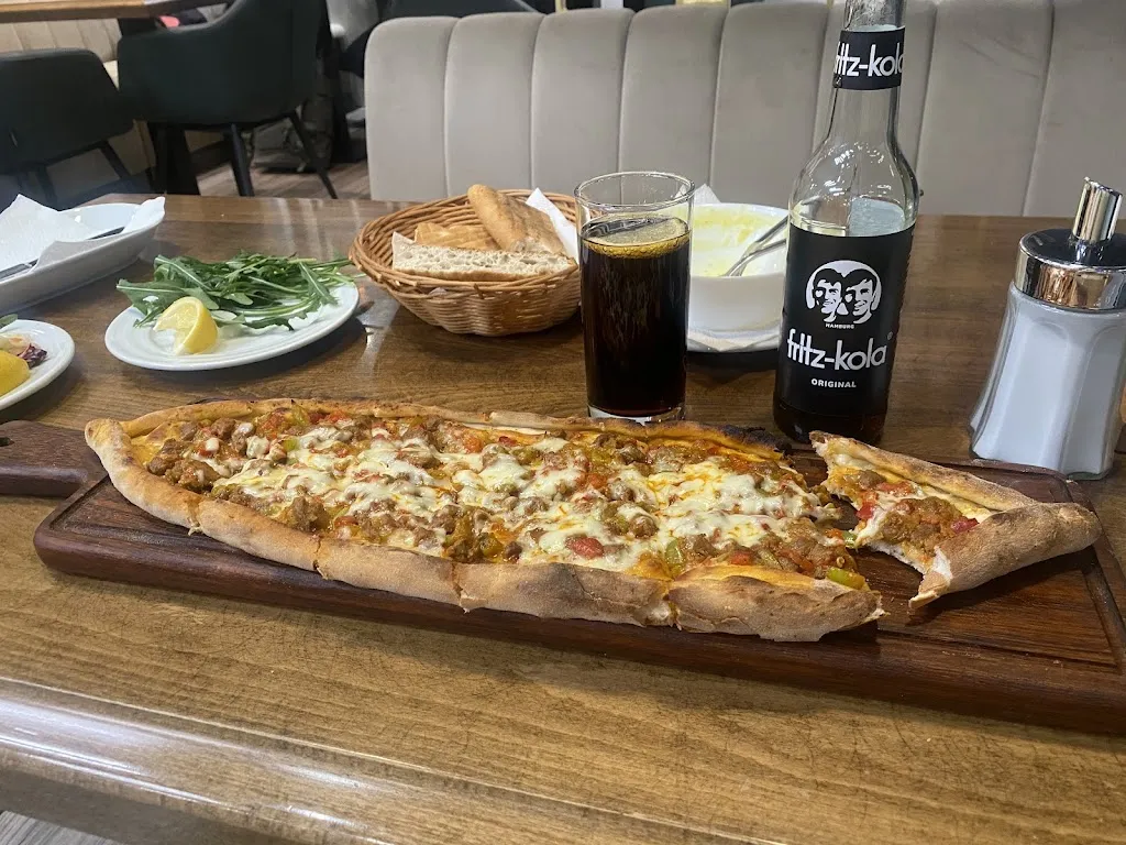 Humeyra Bodur_Lavas Hamburg_Hamburg_review