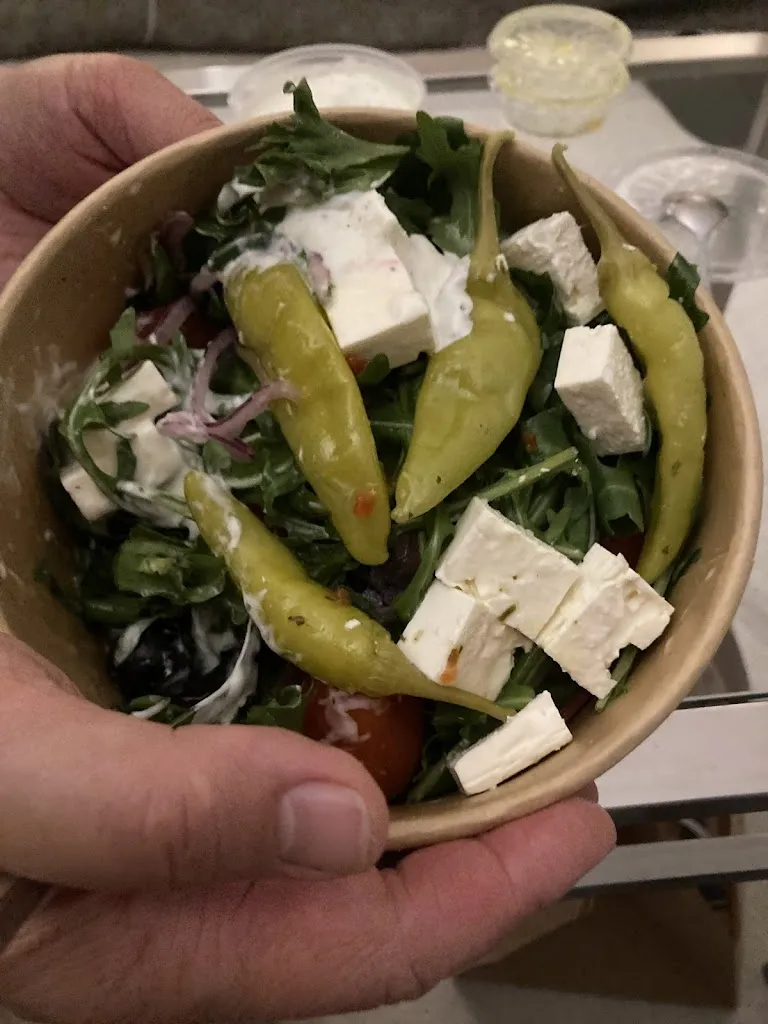 Franz Weckwerth_CASA ITALIANA HARBURG_Hamburg_review