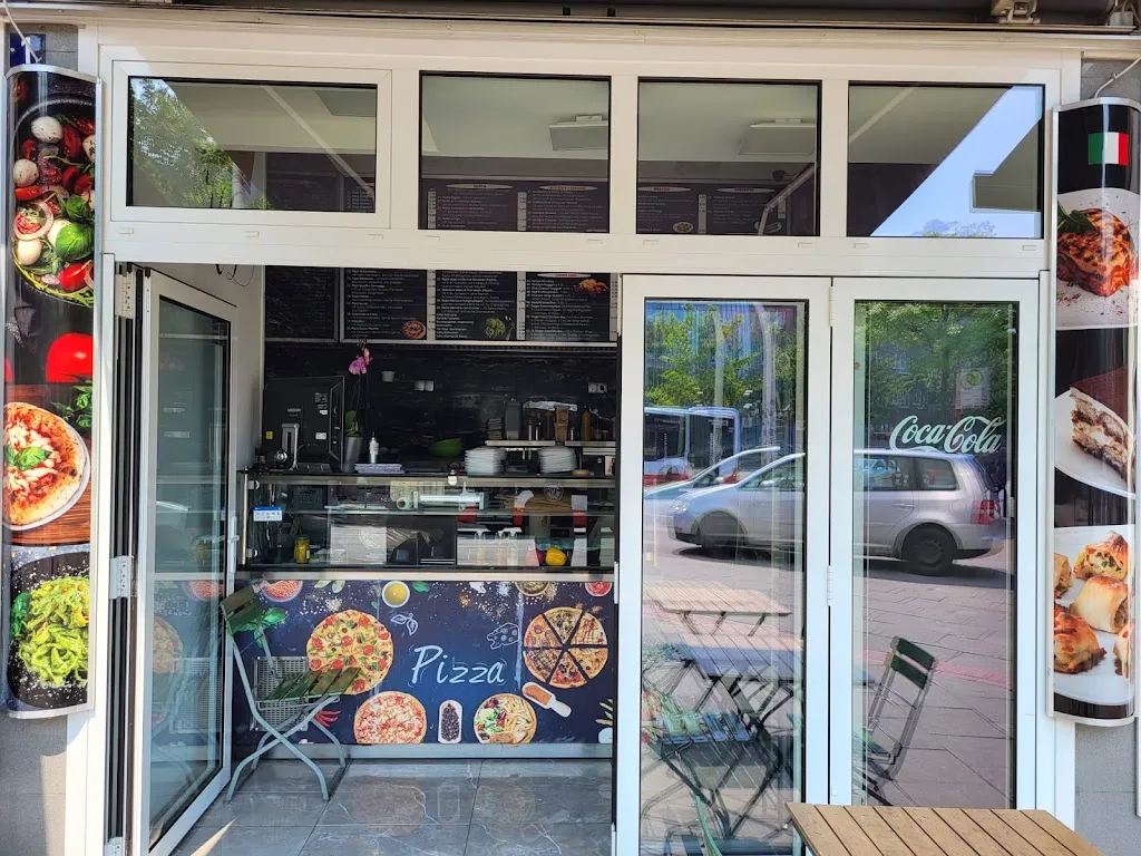 CASA ITALIANA HARBURG restaurant in Hamburg