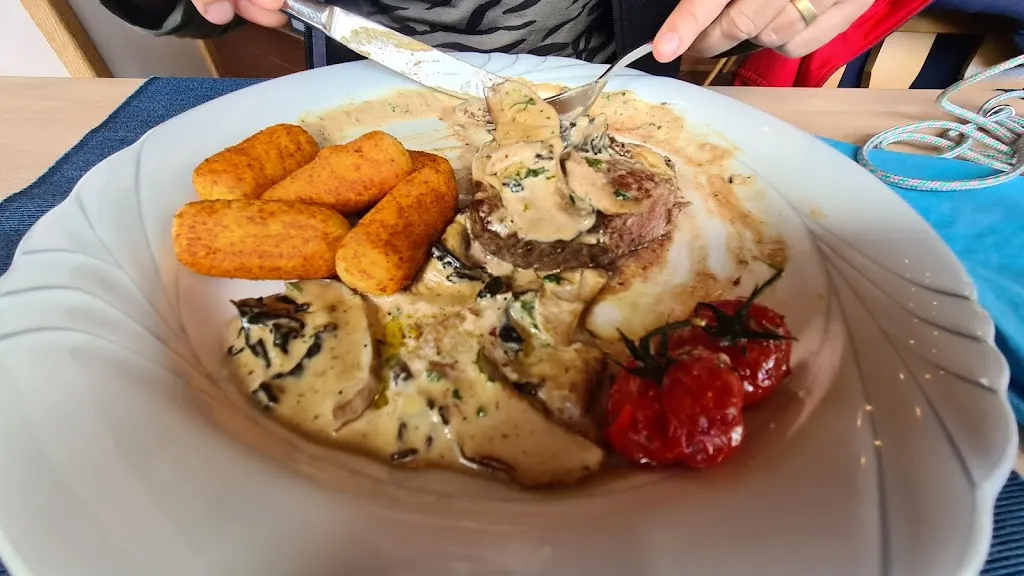 Menu_KAISERLICH_Hamburg_immagine_7