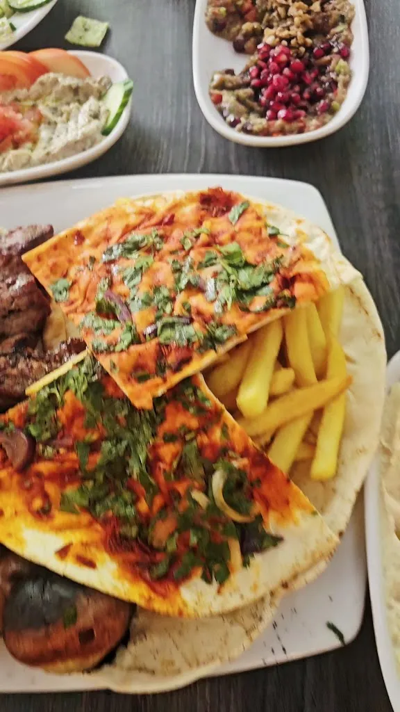 Noras Bakh_Sultan Haus_Hamburg_review