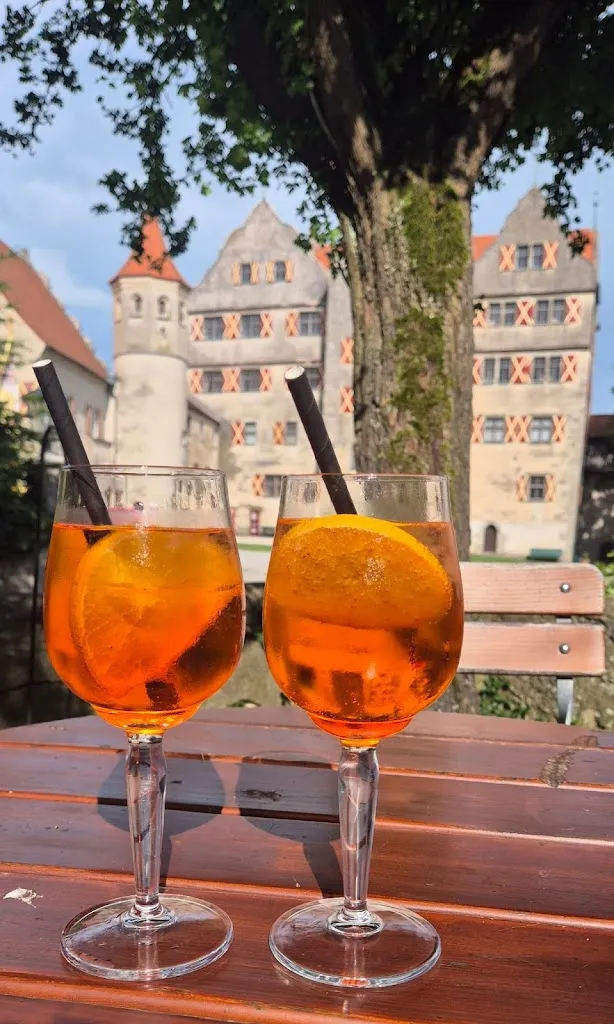 Basti_Hotel - Restaurant Burgschänke Harburg_(Schwaben)_review