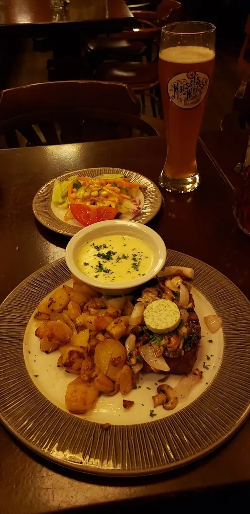 Shelley Caci Jentsch_Café Oktober - Harburg_Hamburg_review