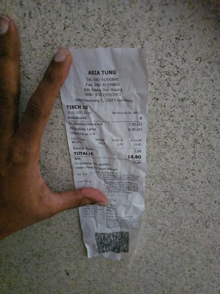 Mohan Prasath Thirumalaisamy_Asia Tung's Hamburg_Hamburg_review