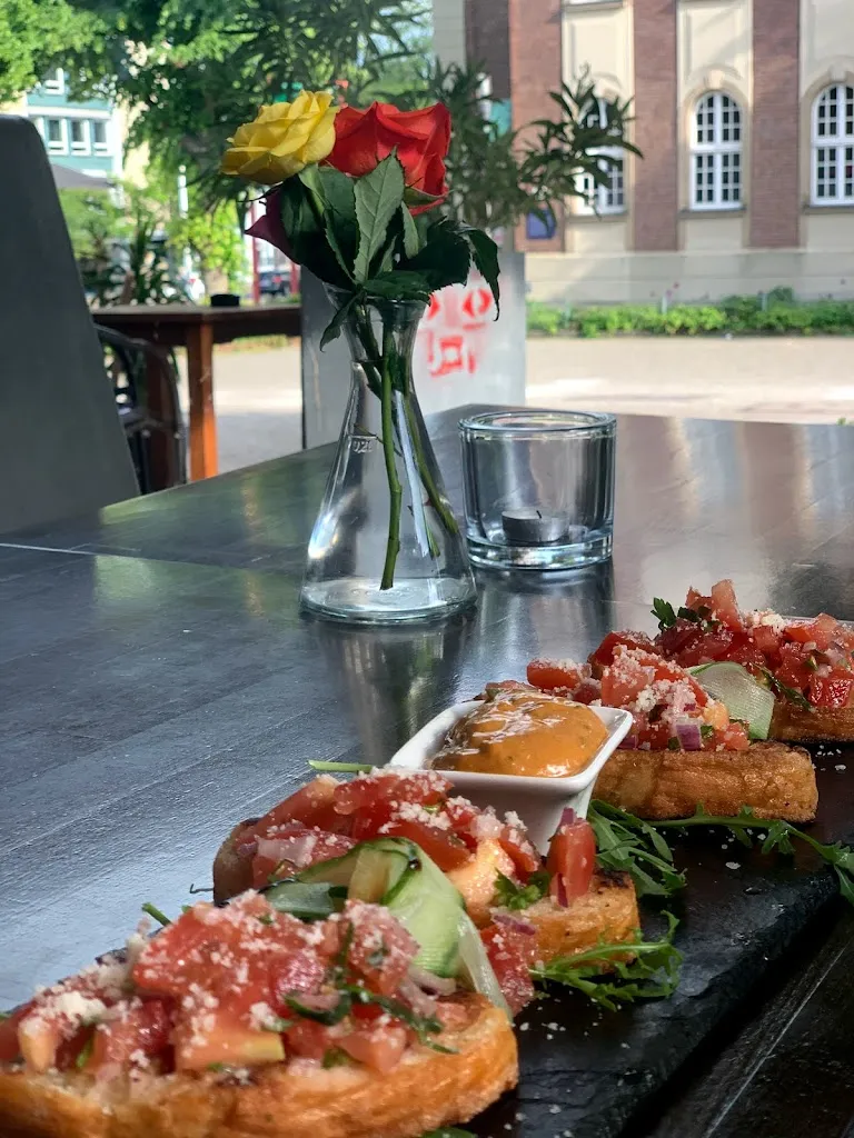 Menu_Helms Lounge_Hamburg_immagine_6