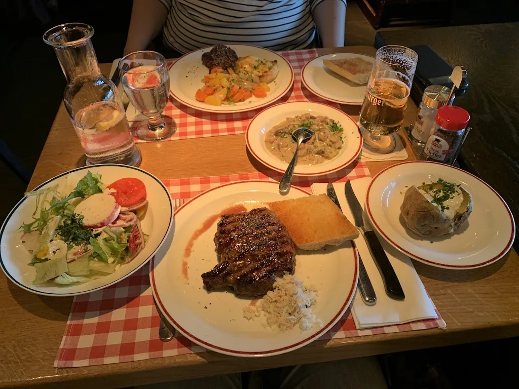 Jelmer de Reus_BLOCK HOUSE Harburg_Hamburg_review