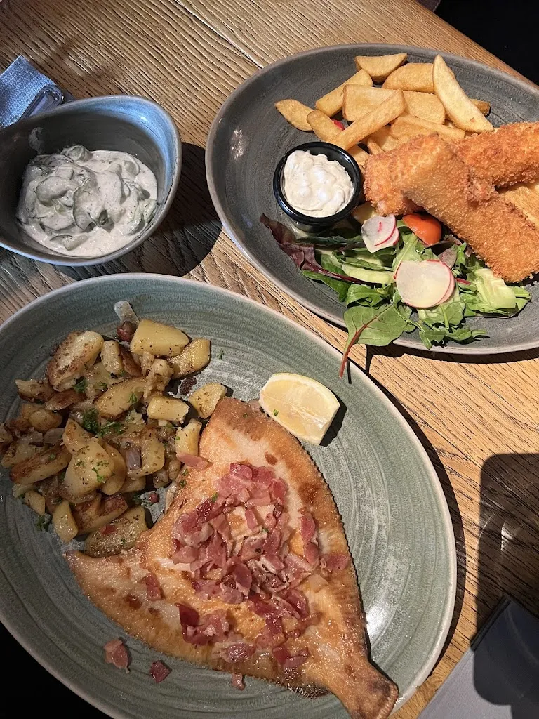 Alynn Grace_Schifferbörse Restaurant_Hamburg_review