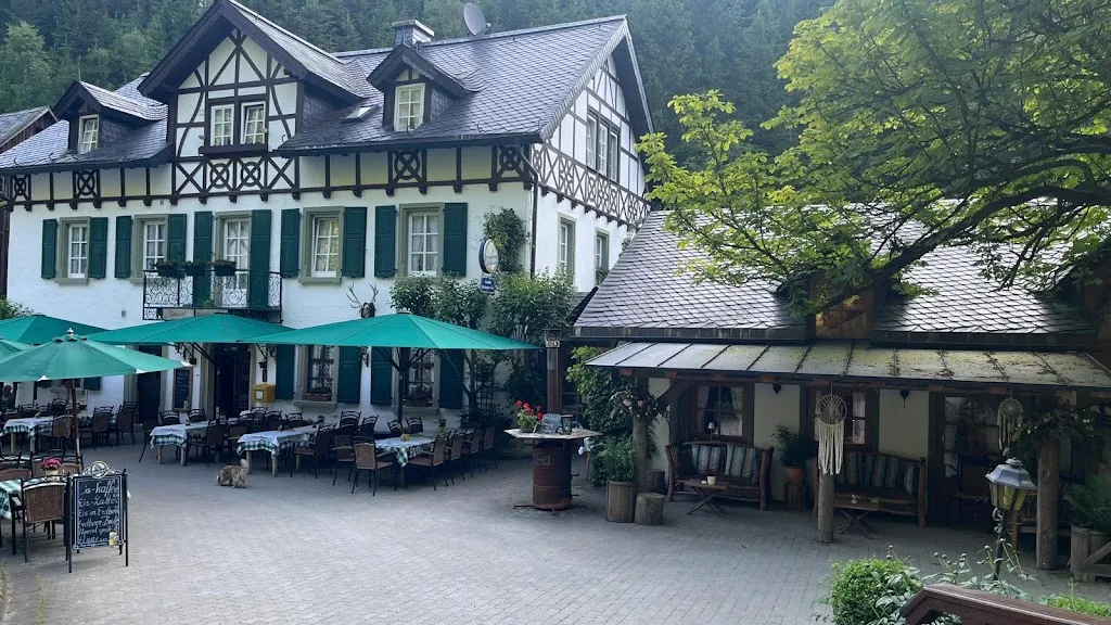 Thorsten Schweitzer_die Bischofsmühle_Helmbrechts_avis