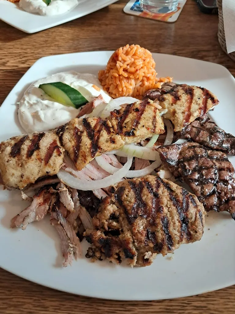 Hellas Goldadler_Helmbrechts_slider_image_2