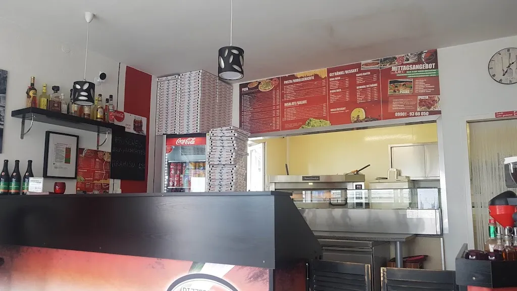 Jesse Luukkonen_Pizzeria Depalma_Hengersberg_review