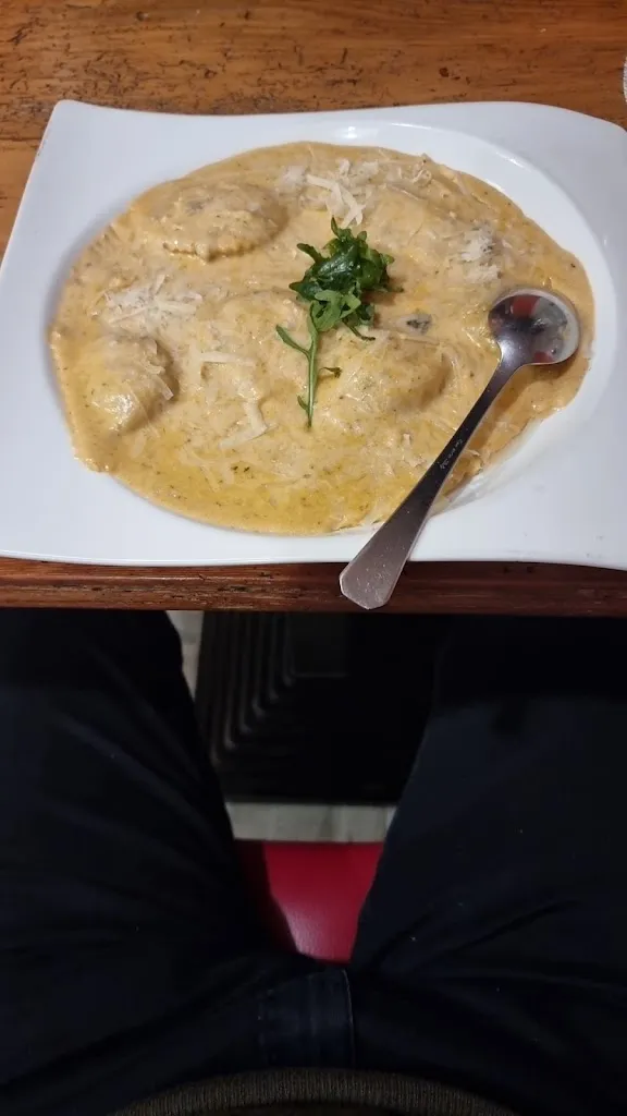 Erich Gehwolf_Dolce Vita_Hengersberg_review