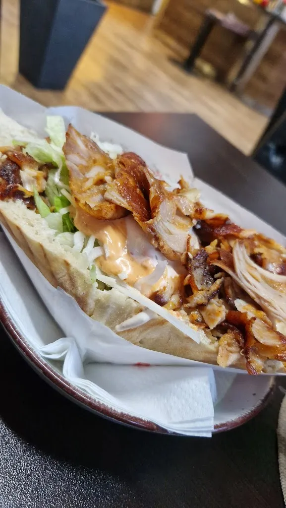 Adam “PocoLoco”_Thanas Food Corner_Heiligenstadt_review