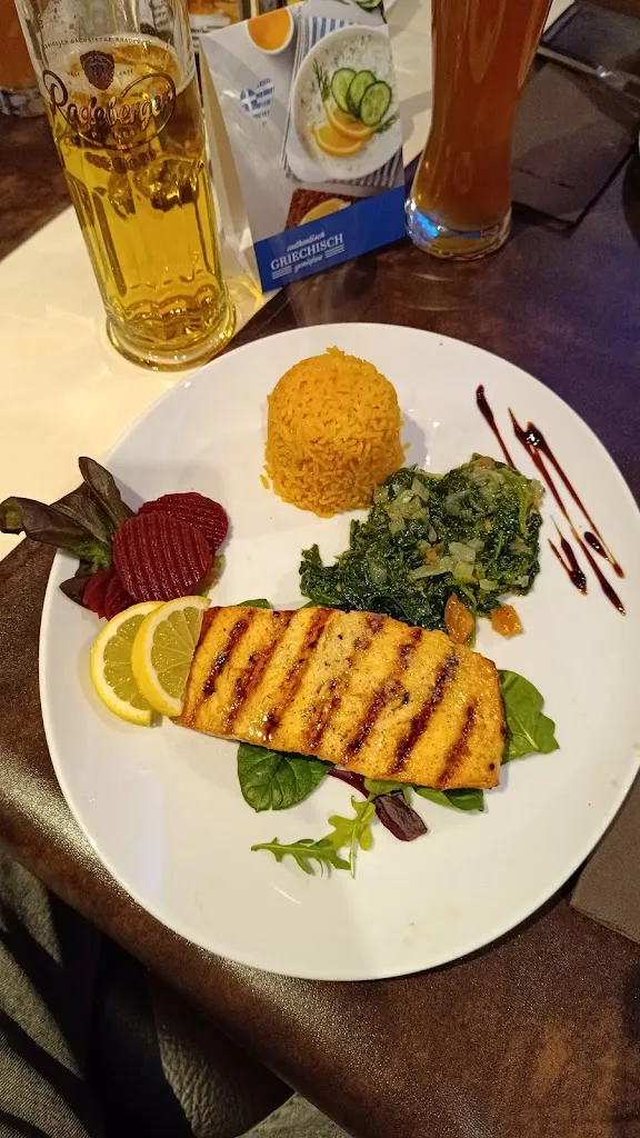 Eugen Kuzmin_Griechisches Restaurant Hellas_Heiligenstadt_review