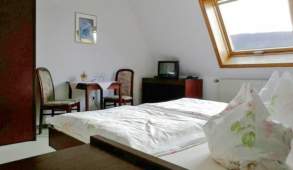 Hotel zum Dün_Heiligenstadt_slider_image_2