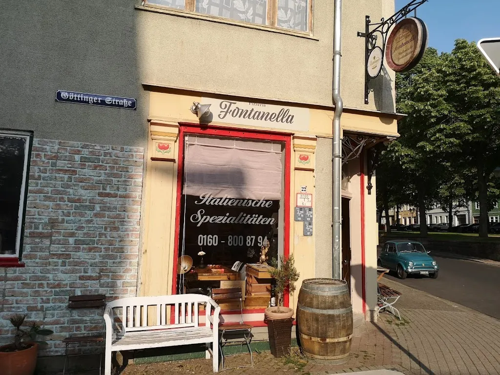 Pizzeria Fontanella restaurant in Heiligenstadt