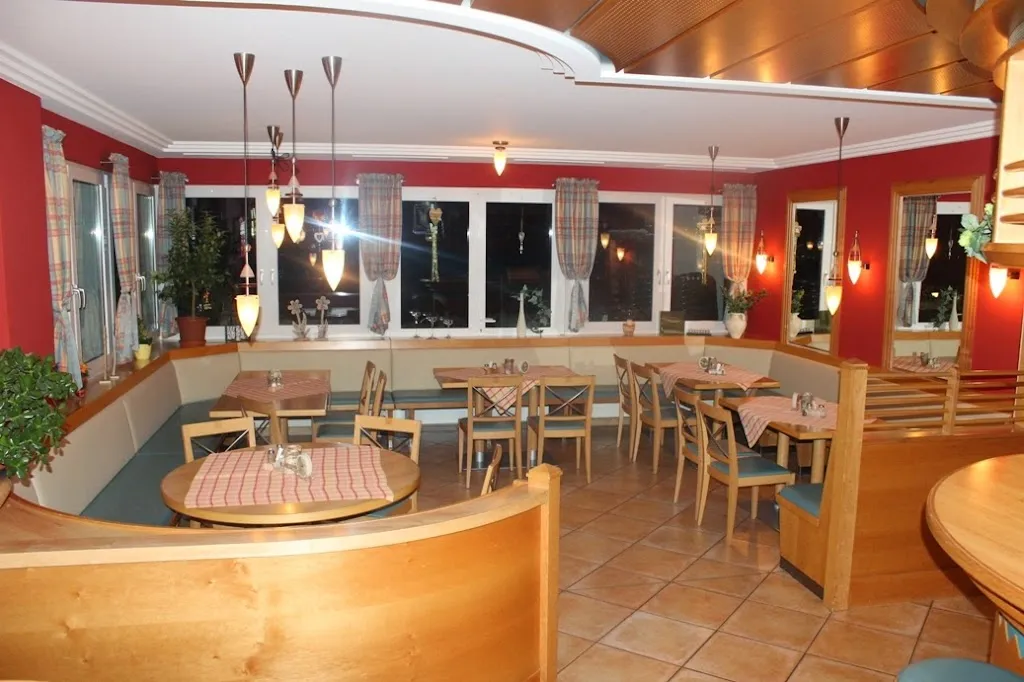 SpoZe „ Genießen Mit Freunden“ restaurant in Haldenwang
